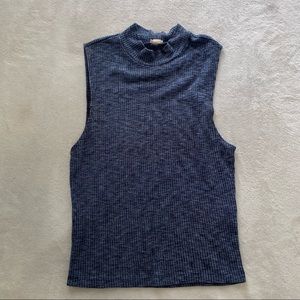 Brand: Garage
Size: M
Colour: Grey